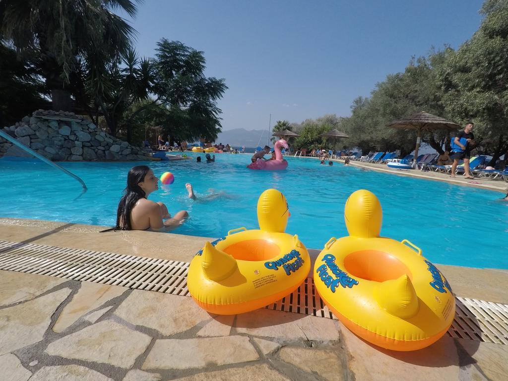 Florida Blue Bay Resort & Spa ซาโธเปียกอส ภายนอก รูปภาพ